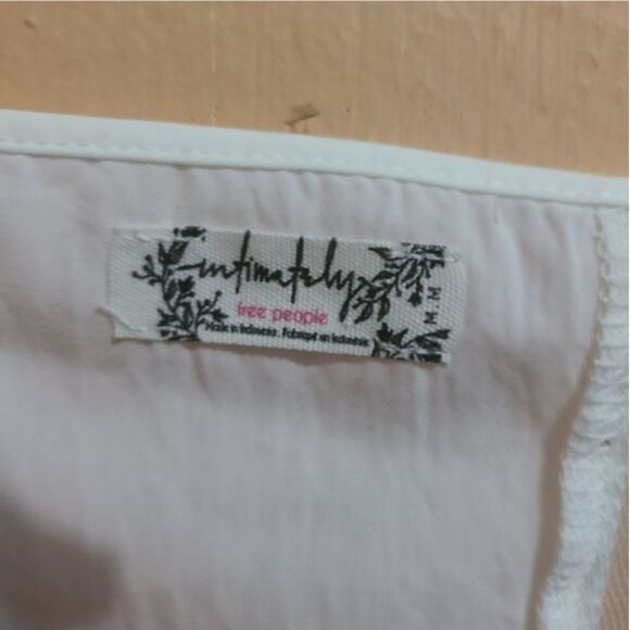 Intimately Free People White Racerback camisole - Picture 7 of 7